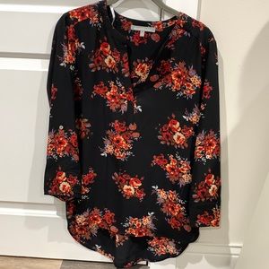 Daniel rainn Koda split neck blouse. size M